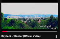 Boybeck en el video oficial de Dance (2019)