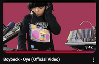 Boybeck en el video oficial de Oye (2021)
